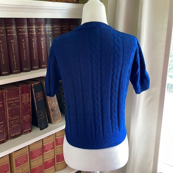 Women’s Vintage Royal Blue Classic Short Sleeve Knit Sweater - Picture 4 of 5